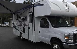 Class C RV – Adventure Ready & Dealer Maintained!