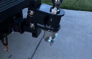 Travel Trailer / Toy Hauler / Sleeps 6 / Rear Deck