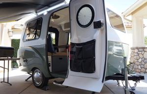 Easy to Tow Vintage Trailer (Happier Camper HC1)
