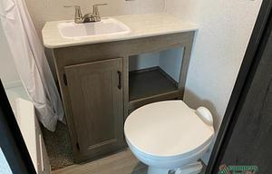Brand New !!! 2021 Keystone Hideout