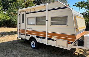 82 Coachman 16’