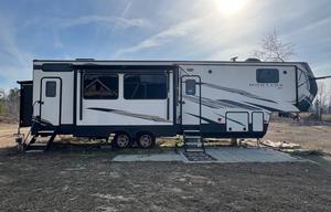 2020 Keystone RV Montana High Country 335BH
