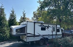 The 2020 Jayco Jay Feather, cozy cabin on wheels!