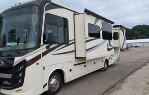 Matt and Reba's Motorhome Rental