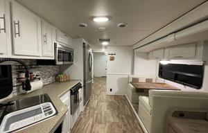 Luxury Style - 2016 Forest River Georgetown 364T