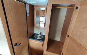 Clean and Cozy 2017 Thor Majestic