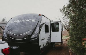 Heartland Sundance Ultra Lite 241BH (Loaded!)