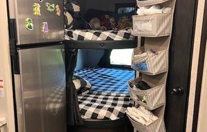 2022 Jay Flight SLX 8 242BHS RV rental photo 4
