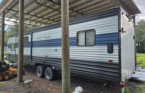 Stacy's Toy Hauler Pet/Kid friendly RV