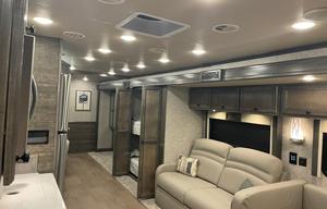 NEW 2023 Tiffin Motorhomes Open Road Allegro 36 UA