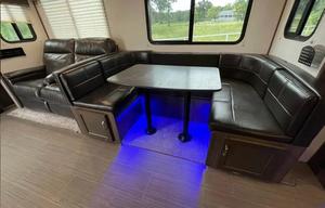 Triple Bunk Keystone Passport