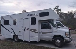 2017 Thor Motor Coach Four Winds 22B