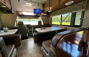 2019 Coachmen RV Leprechaun 260RS Ford 350