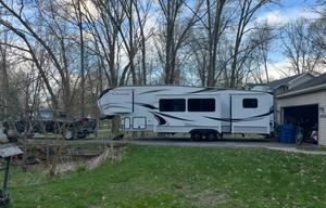 2021 Keystone RV Cougar Half-Ton 32BHS
