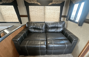 Hopper - Comfort Meets Adventure