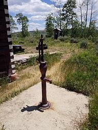 Grizzly Creek Guard Station