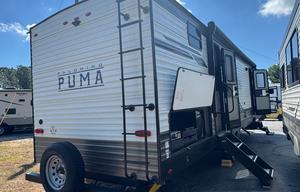 2023 Palomino Puma 28BHSS RV rental photo 10