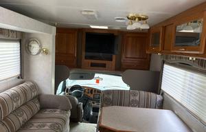 2001 Ford Jayco Designer RV rental photo 7