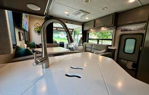 2023 Thor Luminate • Family RV + Free WiFi