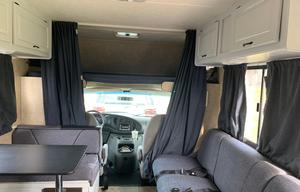 2009 Thor Motor Coach Four Winds Majestic