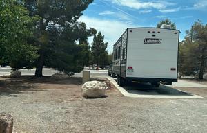 2022 Dutchmen RV Coleman Lantern Series 263BH RV rental photo 4
