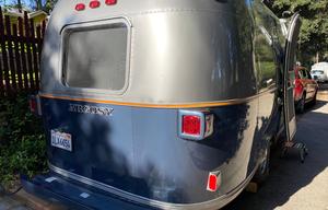 Airstream in 2 colors! Stand out!
