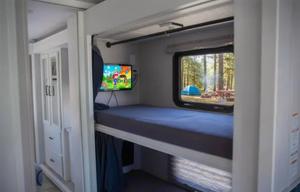 A02 - 10 Person w/ Bunk - The RV Rental Factory