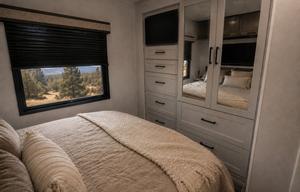 Jayco Greyhawk 2026 – Spacious & Comfortable RV