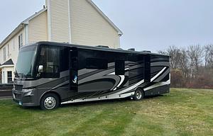 2021 Newmar Canyon Star 3719 RV rental photo 1