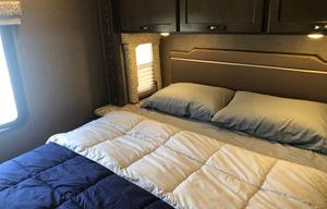 2017 Thor Motor Coach Freedom Elite 29FE