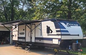 Pet Friendly Bunkhouse Camper Rental