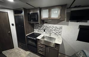 2021 Dutchmen RV Aspen Trail 1900RB