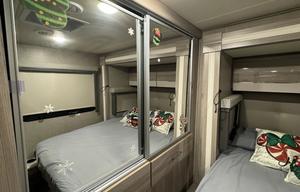 Pet Friendly, Easy to Drive. Mercedes 24 ft, Diesel
