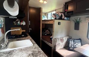 Wolf Pup 16BHS-Easy Tow, Sleeps 5, Pet OK, LOADED!
