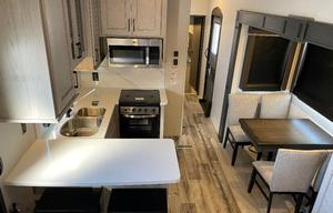 Montana High Country 377FL - room for the family