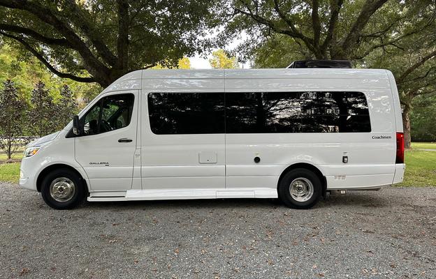 2022 Coachmen RV Galleria 24T