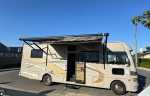 2013 Thor Motor Coach ACE 29 2