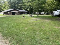 Higby's Campground & Cottages