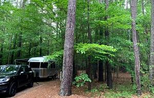 Wahoo! 2021 Airstream RV Caravel 20FB