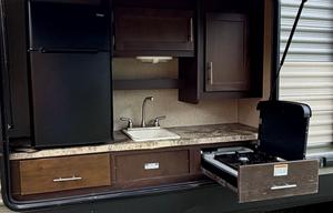 2016 Cherokee 304BH RV rental photo 12