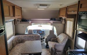 2015 Thor Motor Coach Chateau 22E