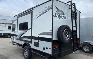Easy Tow Couples Trailer