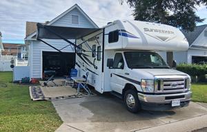 Easy to Drive with Modern Comforts