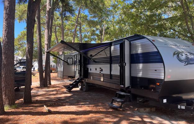 2021 Cherokee 306MM RV rental photo 1