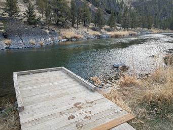 Accessible fishing pier at Palisades Campground
