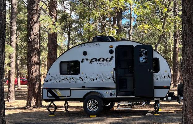 Cozy & Pet Friendly R Pod 171