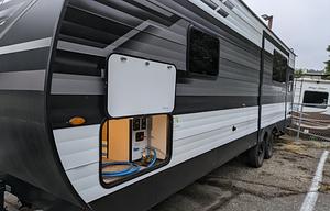Clean & Comfy Travel Trailer for Rent Locally