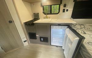 2025 KZ Sportsmen Classic 130RB Travel Trailer