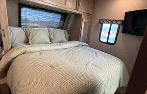 2020 Coachmen RV Freedom Express Liberty Edition