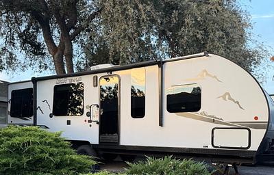 2022 Premium Grey Wolf Black Label Toy Hauler